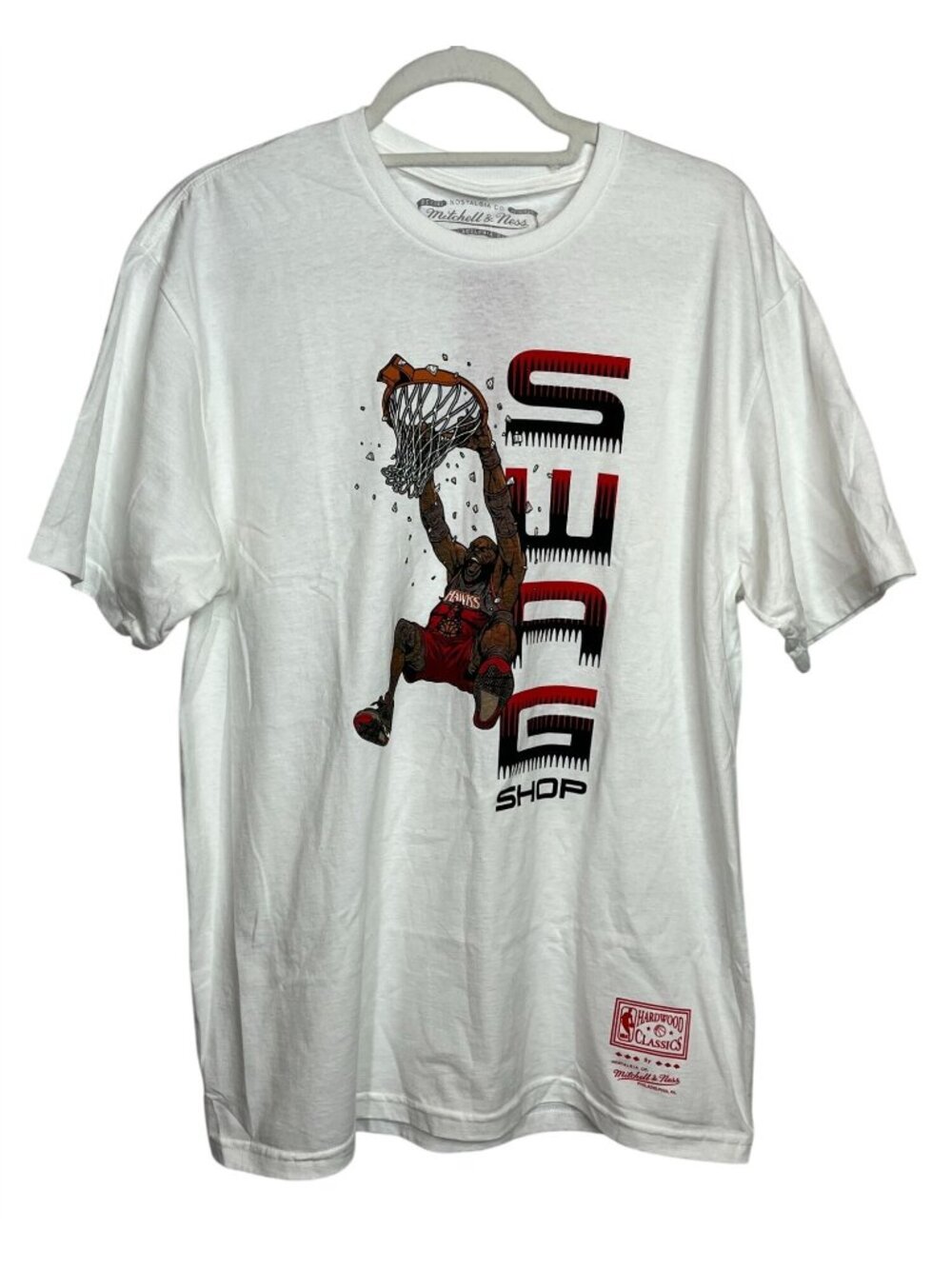 Mitchell & Ness Atlanta Hawks Mens L Dunk Graphic T Shirt White NBA Streetwear